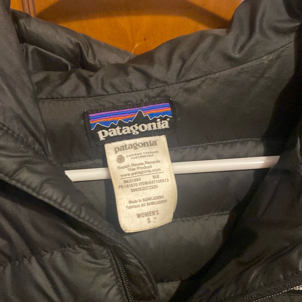 Women’s Patagonia Down Sweater Hoody